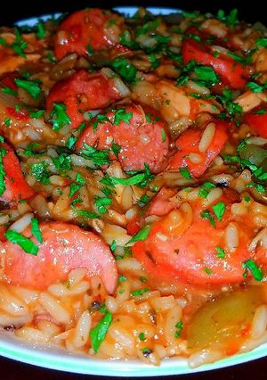 A picture of Mike's Chicken & Sausage Jambalaya.