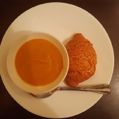 A picture of Butternut soup.
