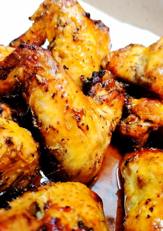 Una foto de Alitas de pollo especiadas en freidora de aire
