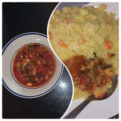 Couscous da sauce na soyayyen kifi A picture of Couscous da sauce na soyayyen kifi.