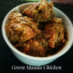 A picture of Green Masala Chicken.
