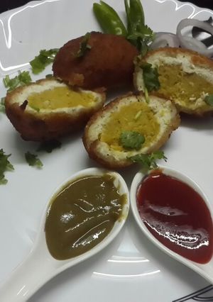 A picture of Veg Nargisi Kofta.