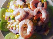 Una foto de edamame ensalada