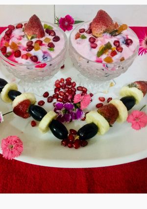 A picture of Fruits Yogurt.