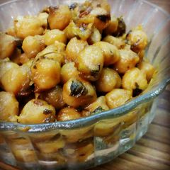A picture of Kasuri methi chickpeas.