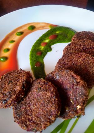 A picture of Beetroot cutlet.