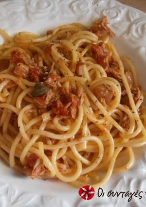 Φωτογραφία της συνταγής Spaghettoni με κόκκινη σάλτσα τόνου