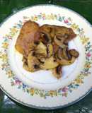 Escalopas de ternera con champignons