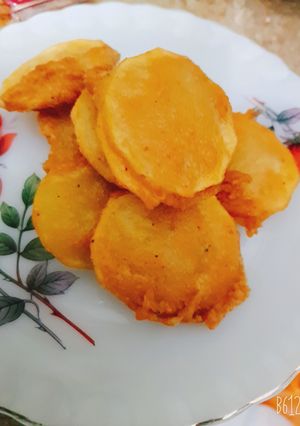 A picture of Aloo Pakora.