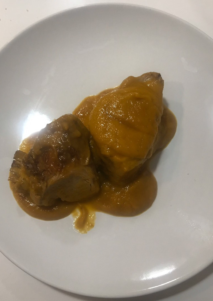Una foto de Guiso de solomillo de cerdo ibérico