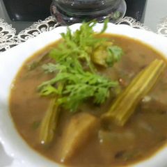 A picture of Sindhi curry.