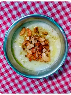கேரளா பால் பாயாசம்(Kerala Pal Payasam recipe in tamil) செய்முறை முக்கிய புகைப்படம்