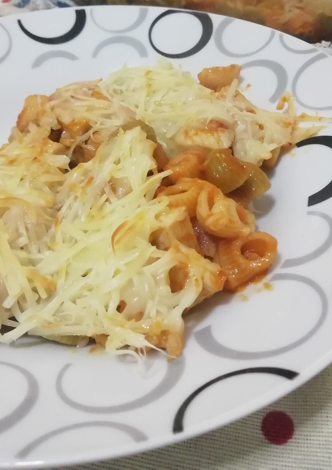 Una foto de Macarrones gratinados