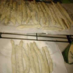 A picture of Biscuit Bread Sticks .