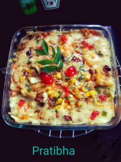 लॉकडाउन लज़ान्या(Lockdown Lasagna recipe in hindi) रेसिपी मुख्य फोटो
