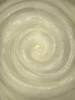 Una foto de Frosting o cobertura de queso