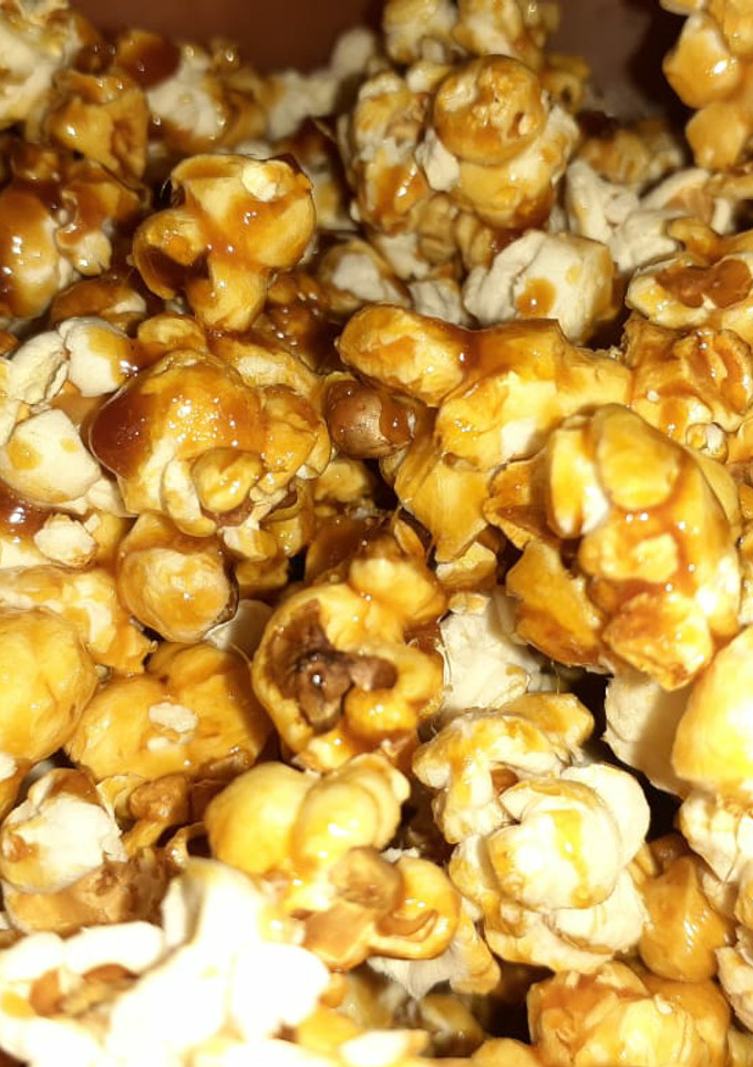 Una foto de Pochoclo acaramelados. Palomitas de maíz