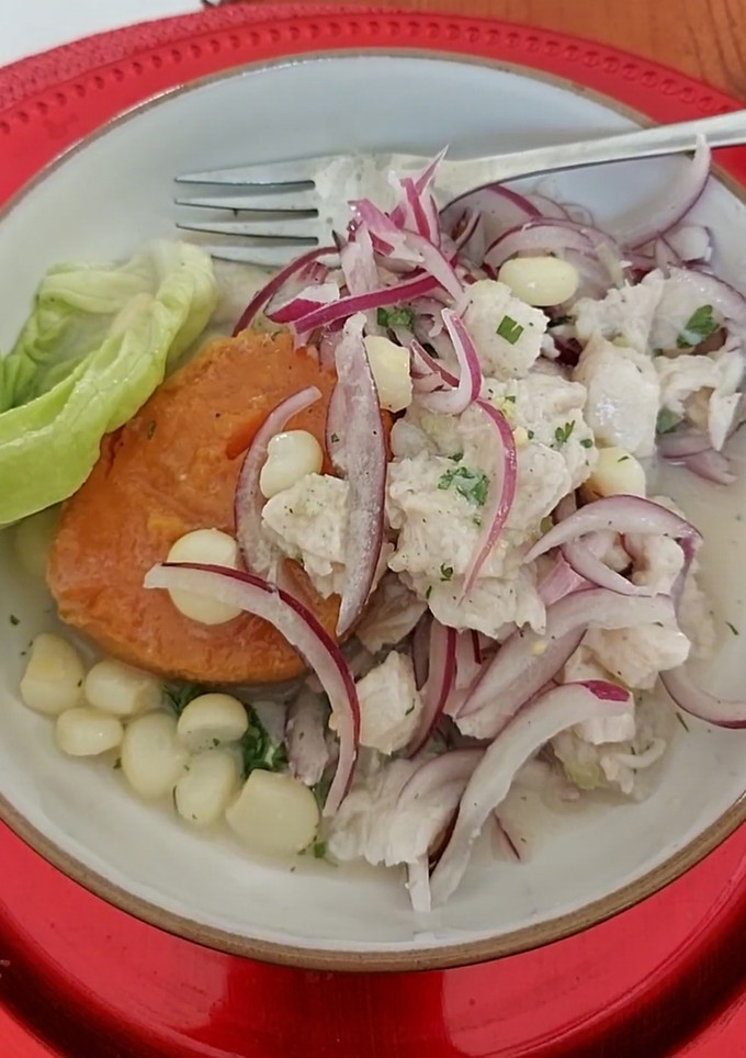 Una foto de Ceviche Peruanito