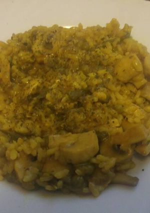 Una foto de Arroz meloso con champiñones vegana