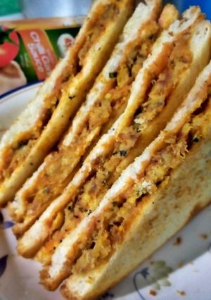 A picture of Potato Sandwich.