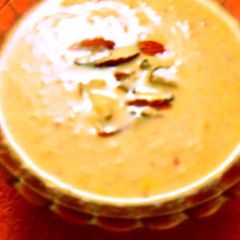 A picture of Carrot phirni.