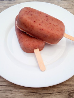 Una foto de Helado de cerezas