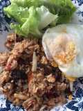 Nasi goreng daging salai