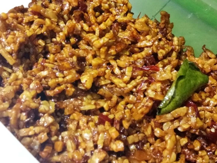 Cara Gampang Menyiapkan Resep Kering tempe pedas manis yang Sempurna Anti Ribet, Uenak Banget