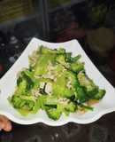 Súp lơ xanh xào thịt băm