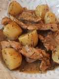 Pavo con salsa de sidra y patatas