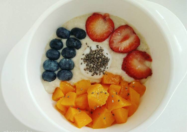 Bagaimana Menyiapkan Resep Menu MPASI 9m+ - Mango Berries Cereal Anti Gagal