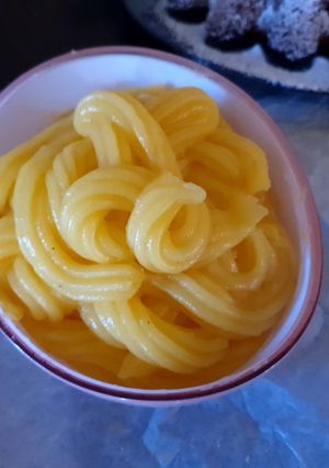 Foto di Crema pasticcera al mandarino senza uova e latte