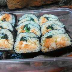 รูปของ Sushi Roll salmon keju