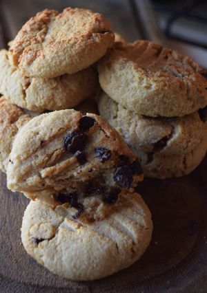 Una foto de Cookies de maní y chips de chocolate
