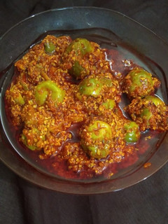 ગુંદા નું અથાણું (Gunda Athanu Recipe In Gujarati) રેસીપી મુખ્ય ફોટો