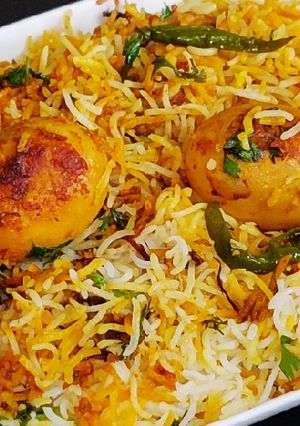 A picture of Egg Dum Biryani.