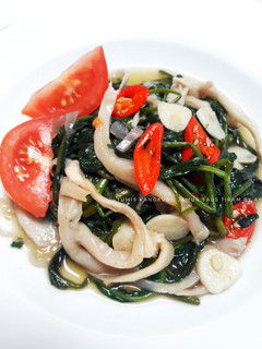 Foto resep Tumis Kangkung Jamur Saus Tiram