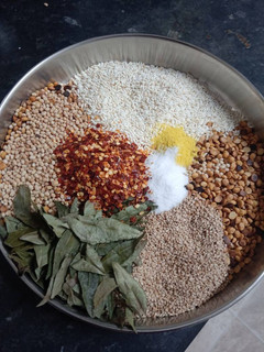 இட்லி பொடி செய்முறை முக்கிய புகைப்படம்