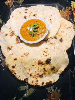 तंदुर रोटी (tandoori roti recipe in marathi) रेसिपी चे मुख्य फोटो 