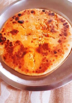 A picture of Nano paneer paratha.
