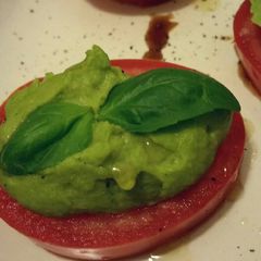 A picture of Basil Pea Puree.