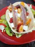Barquitas de trigo con ensalada