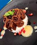 Parfaits de Cocoa con Crema Bávaresa y Crema Inglesa
