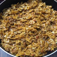 A picture of One pot beef taco pasta skillet.
