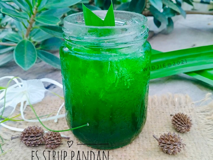 Langkah Gampang Menyiapkan Resep Es Sirup Pandan yang Lezat Anti Ribet, Bikin Ngiler