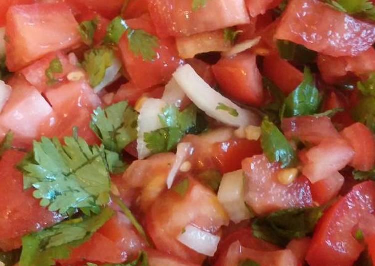 Steps to Prepare Award-winning Pico de Gallo