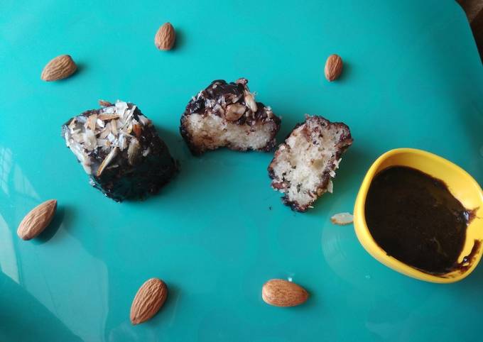 Lamington Cake (In Australian Delicacy)