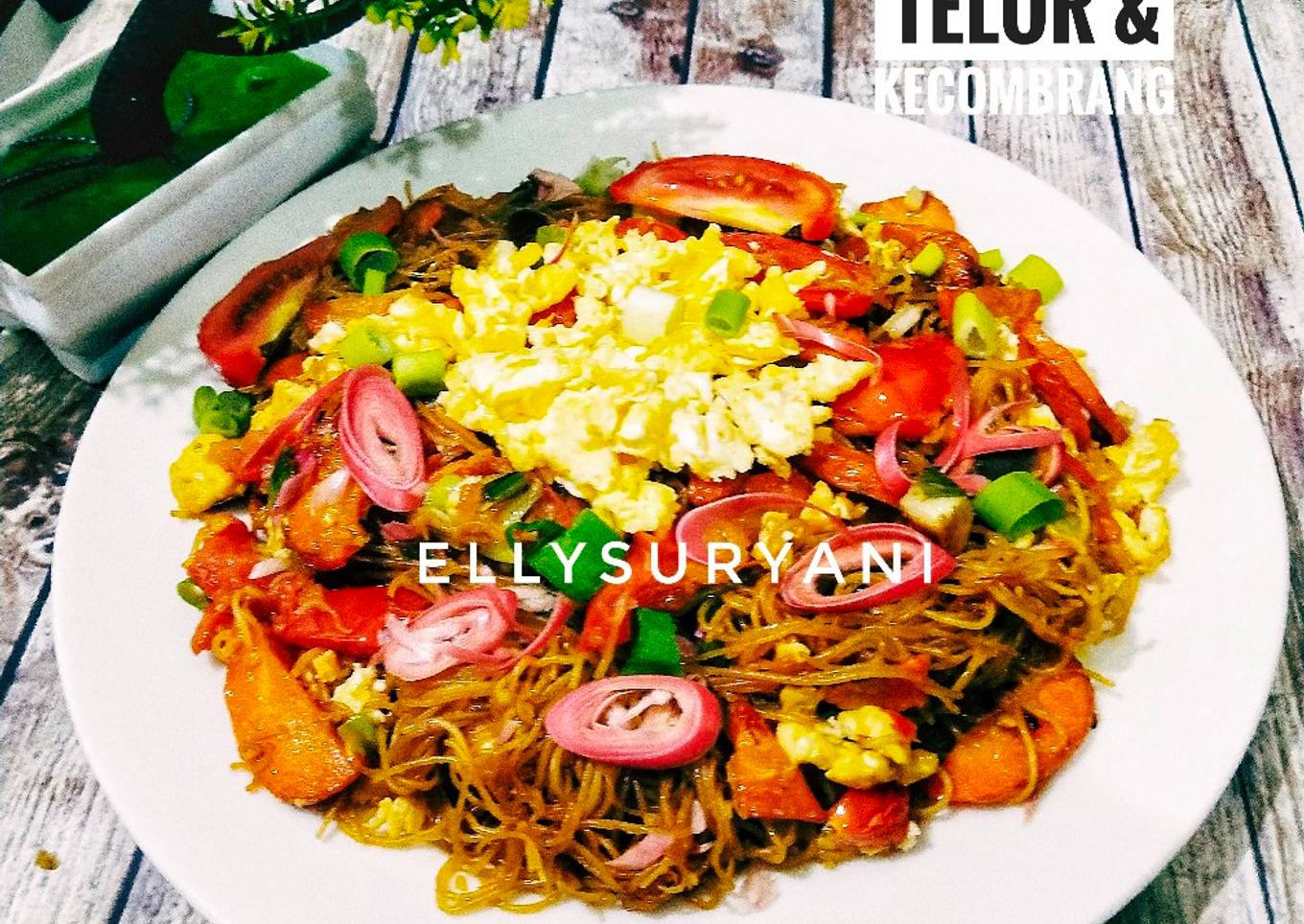 Bihun Goreng Wortel Telur Orak-Arik Plus Kecombrang Sedap