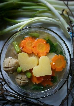 Foto resep Sayur Sop (Wortel, Kentang & Buncis)