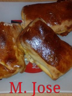 Una foto de Empanaditas de bacalao
